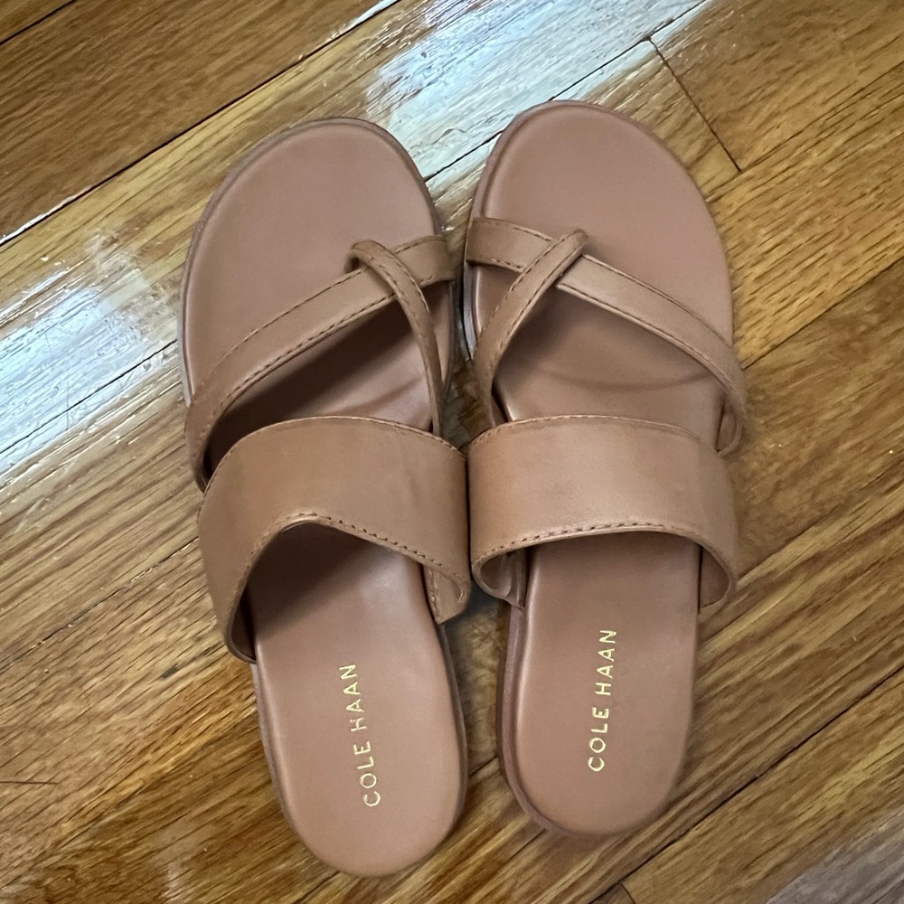 Cole haan new sandals
